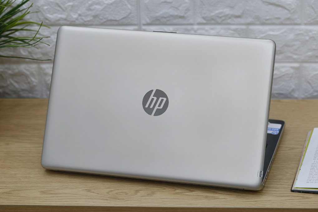 HP 15 da0058TU i5 8250U/4GB/1TB/Win10/(4NA92PA)